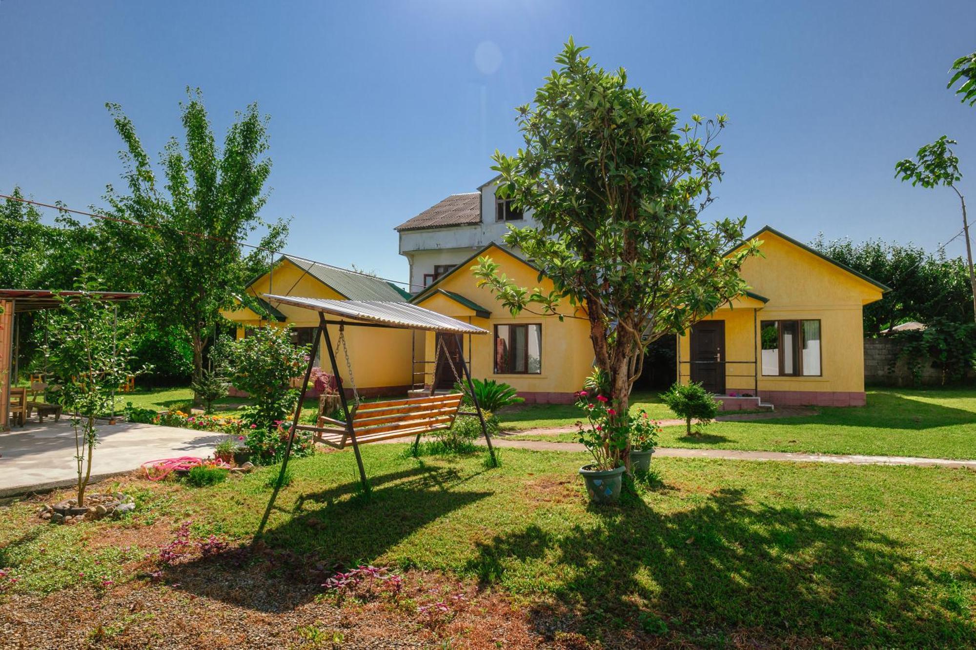 Senima'S Paradise Batumi Ngoại thất bức ảnh